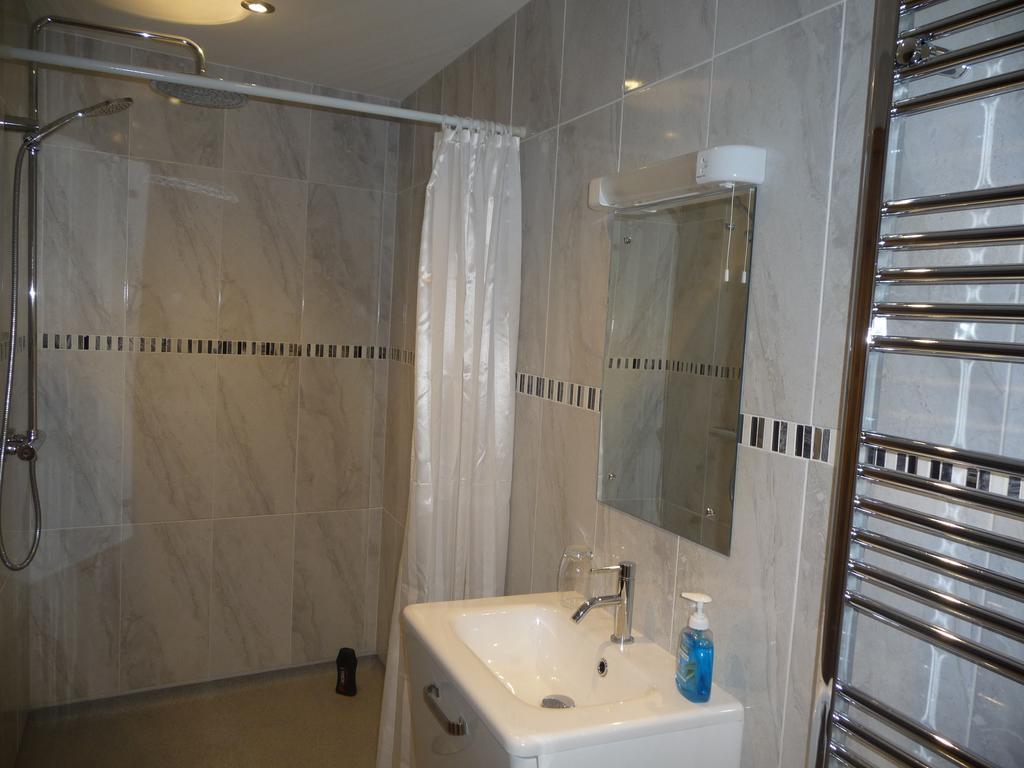 Ivy Hall Wootton Bridge  Стая снимка